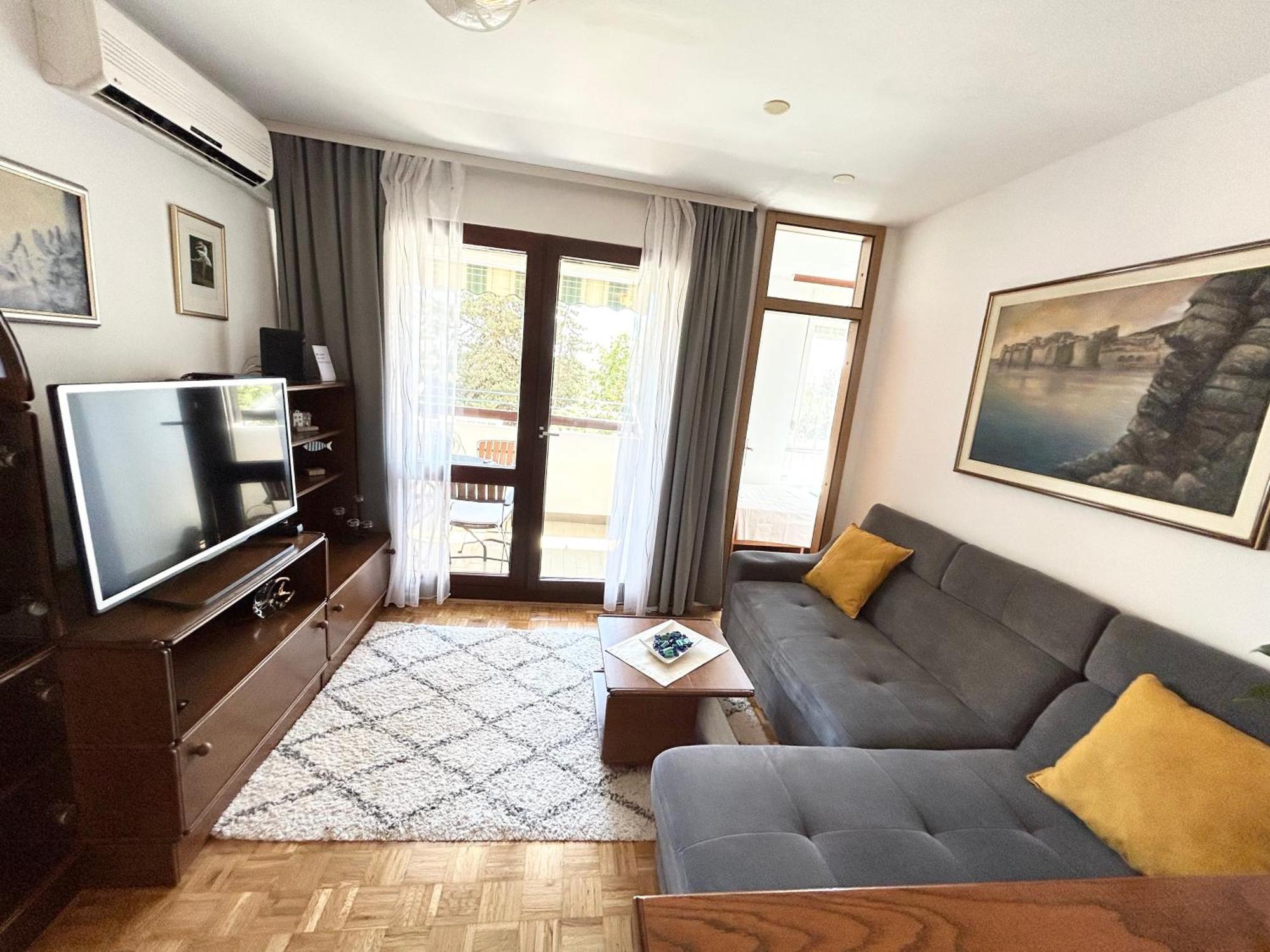 Apartman Mira 扎达尔 外观 照片