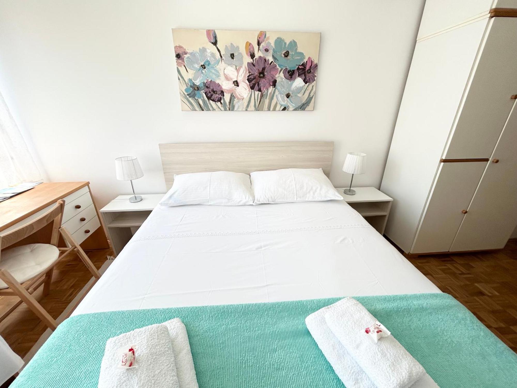 Apartman Mira 扎达尔 外观 照片